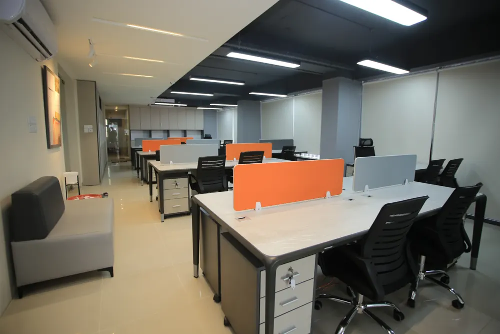 Bureaux professionnels lumineux